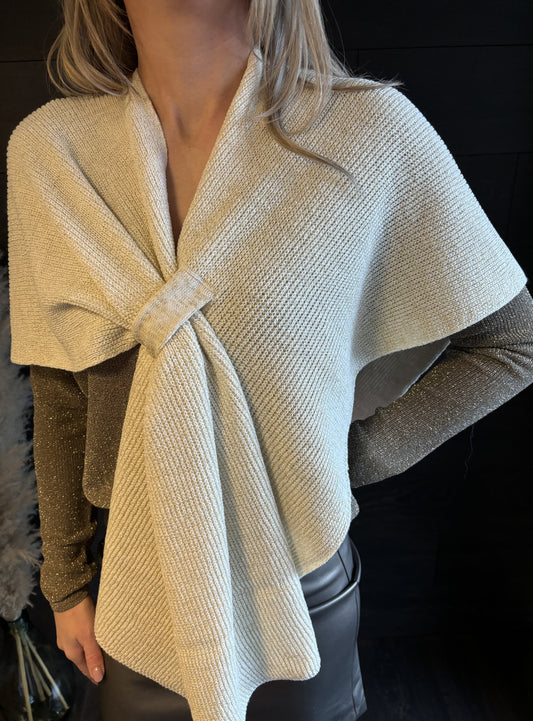 Ecru poncho met gouden draad