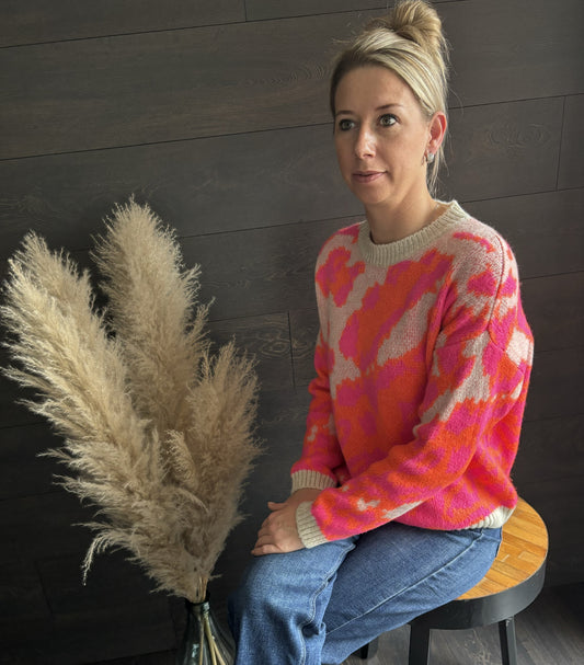 Roze trui met camouflage print